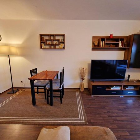 2-Zimmer Messe-Apartment Nbg-Langwasser 60Qm Nürnberg Dış mekan fotoğraf